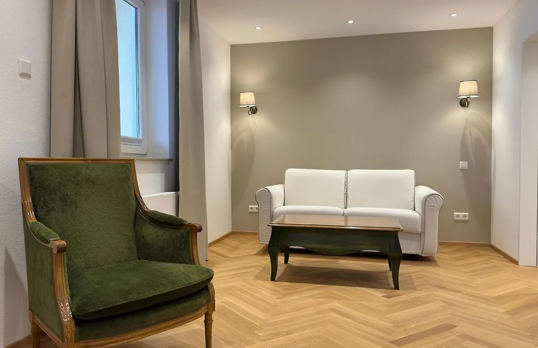 Hotel Spiegel Garni-1